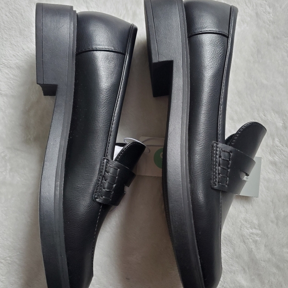 Jordan Black Men's Loafers - Picture 3 of 5